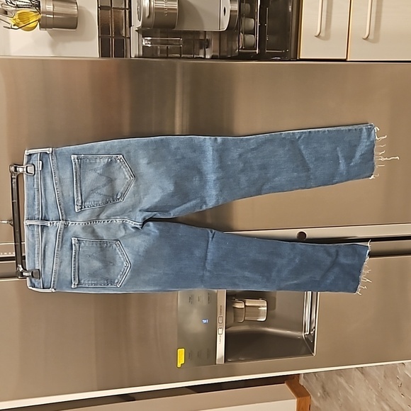 💕MOTHER💕 Mid Rise Dazzler Ankle Fray Jeans - Riding The Cliffside 27 NWOT - Picture 13 of 16